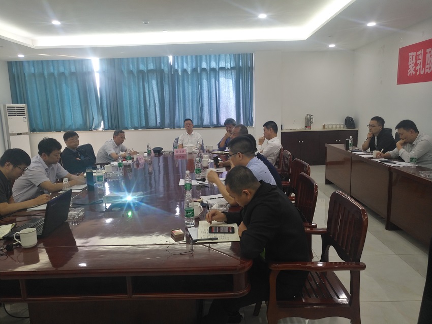 集团董事局主席袁汉源率队到金叶玉阳公司视察指导工作 集团董事局主席袁汉源率队到金叶玉阳公司视察指导工作