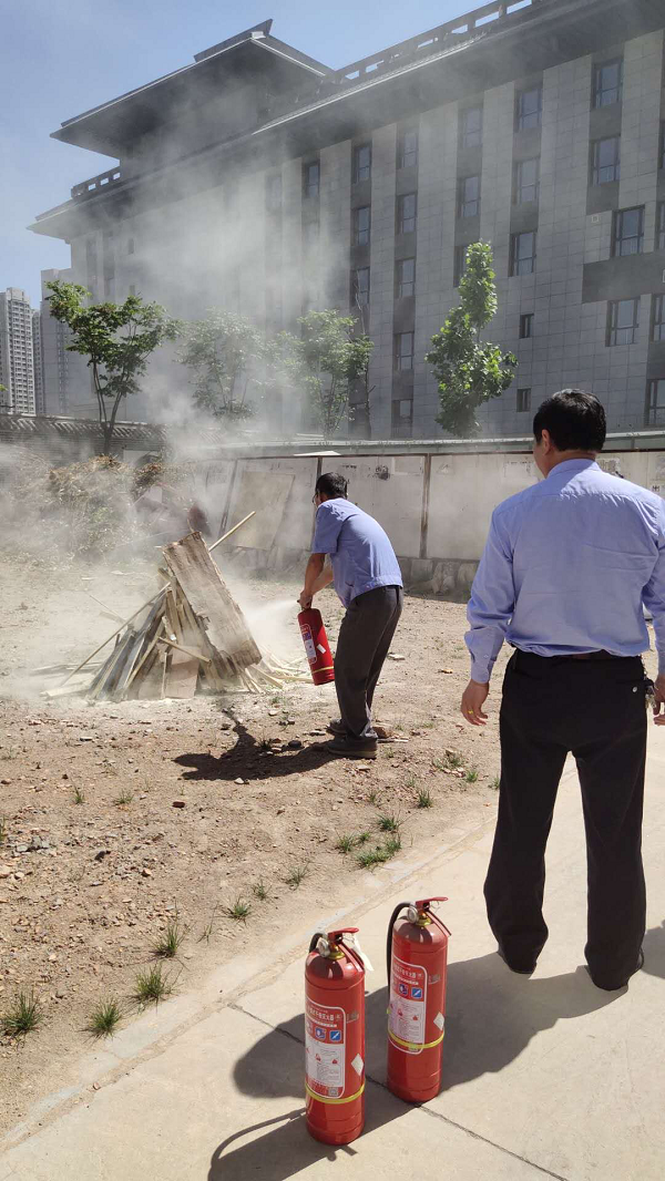 开展消防应急演练 树立全员防范意识 开展消防应急演练 树立全员防范意识
